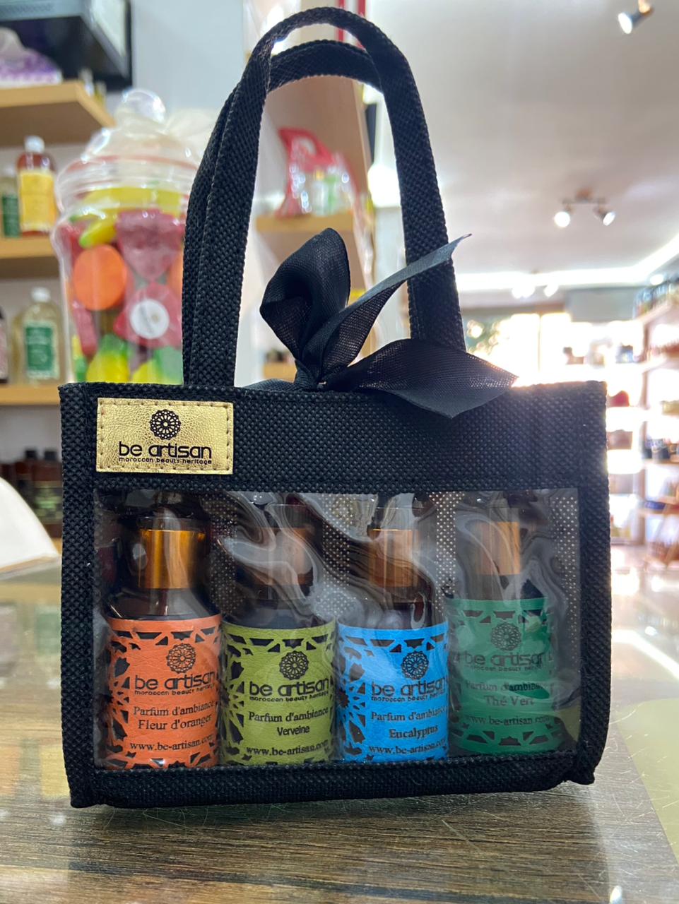 Coffret parfums ambiance marocains Be Artisan 4 flacons diffuseurs naturels sac noir